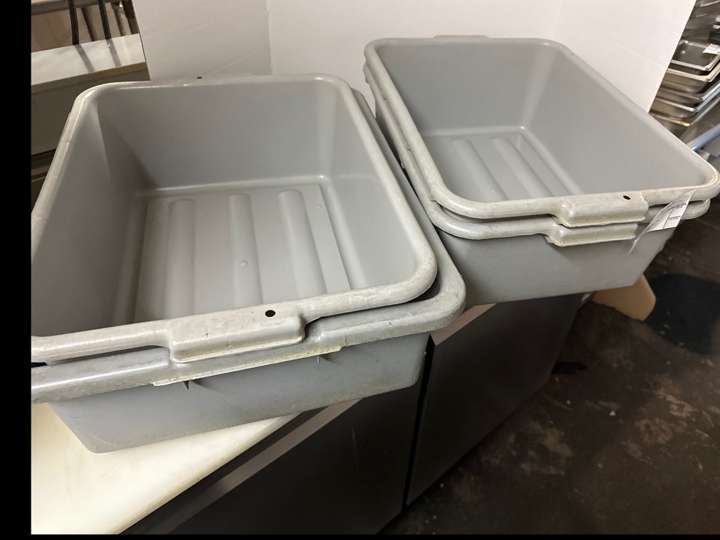 (4) Bus Tubs Grey