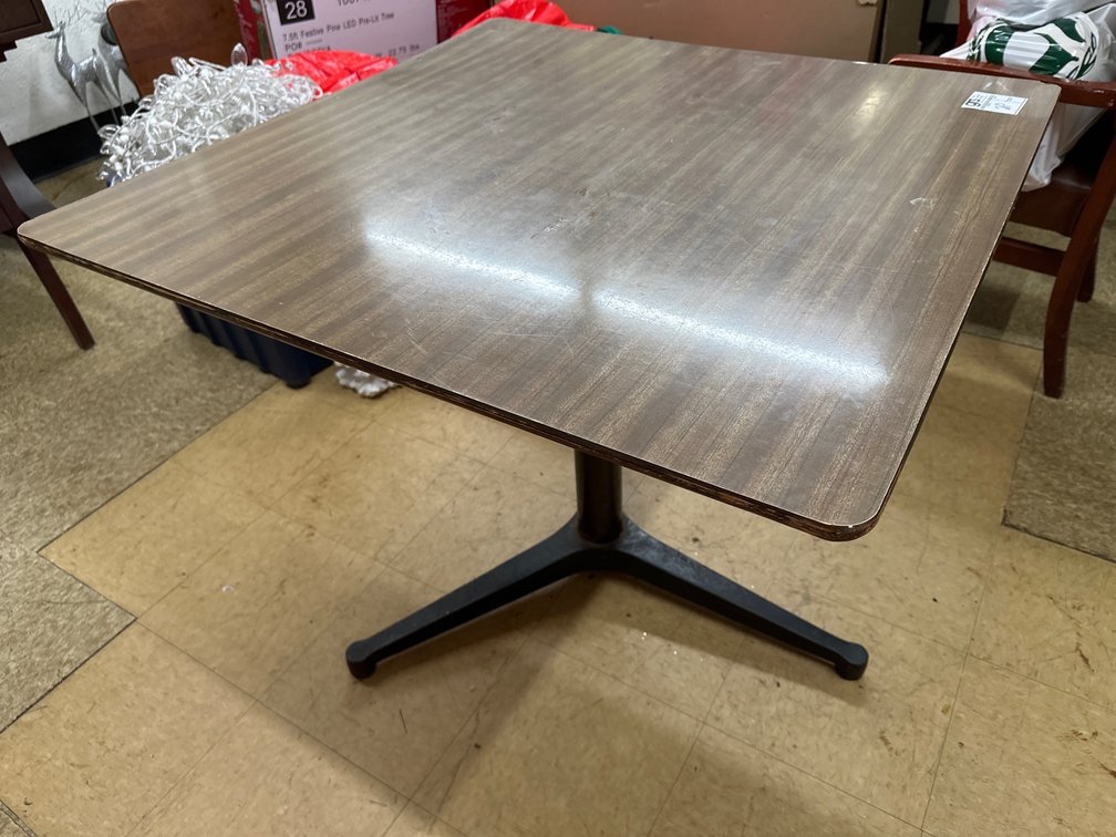 Laminate Table w/ X Steel Base