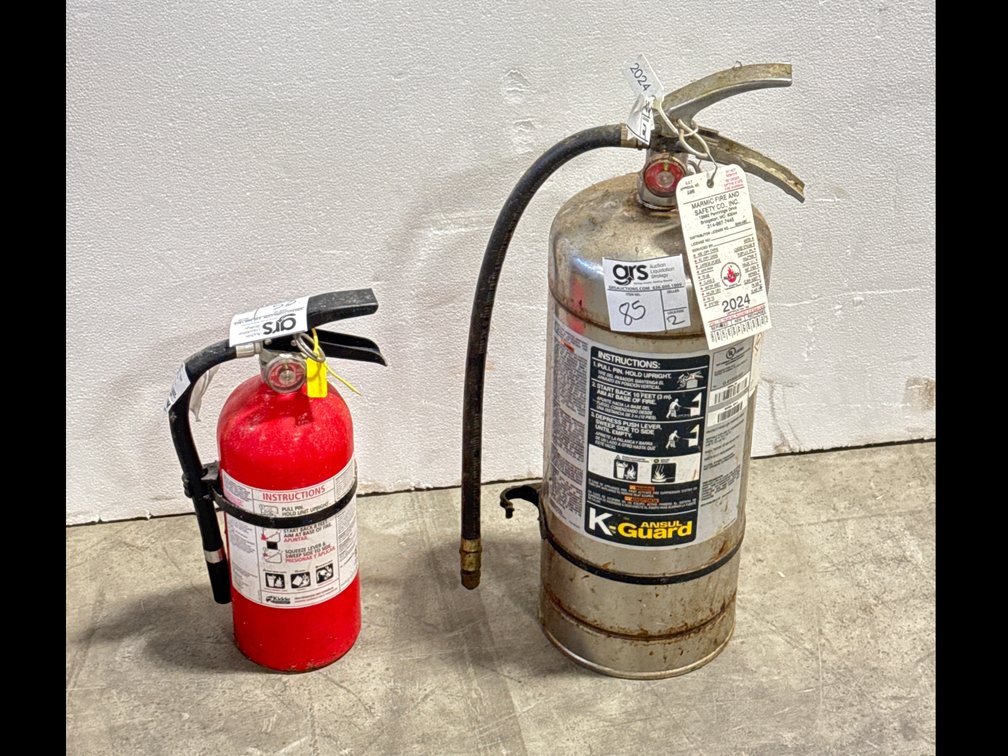 (2)Fire Extinguister