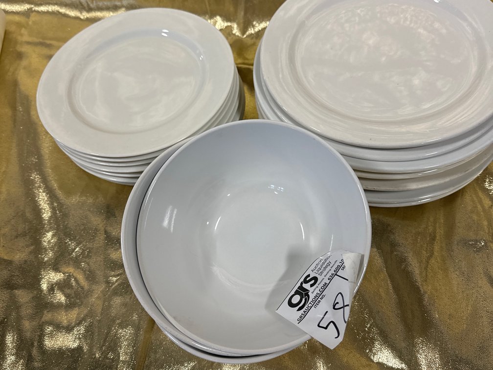 (8) Salad Plates (7) Dinner Plates (4) Ikea Bowls