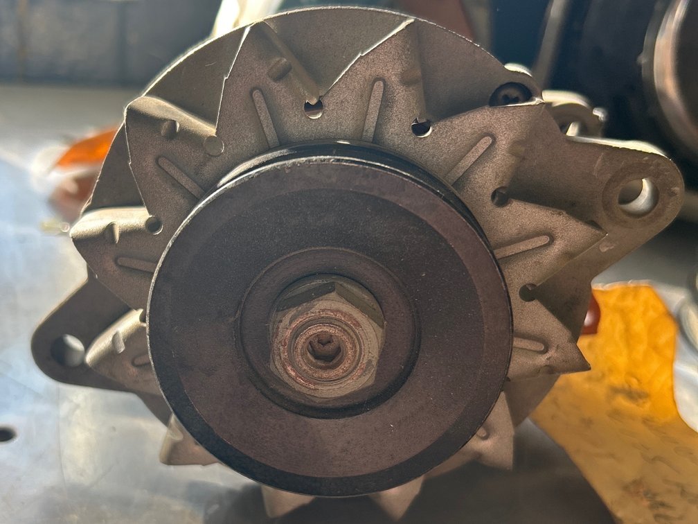 Kubota Alternator