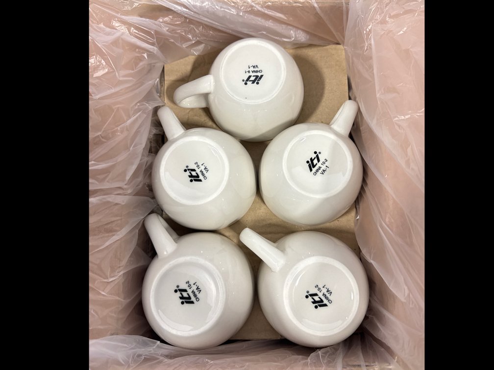 (10) Cups