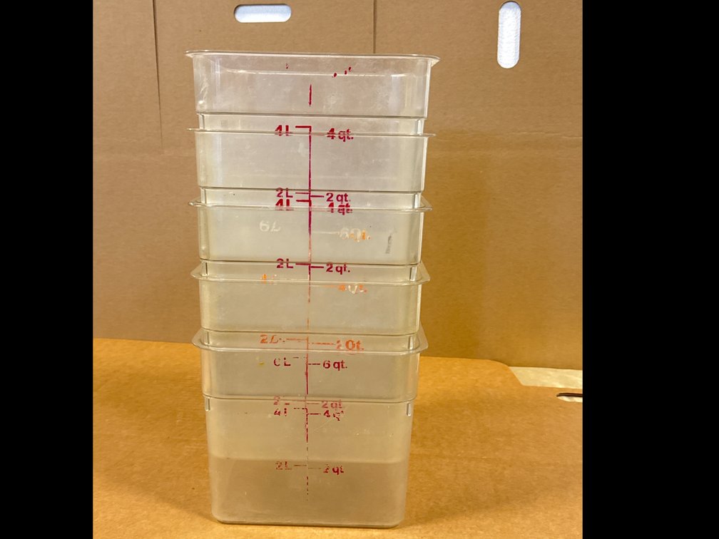 (5)Cambro CamSquare Food Storage Container