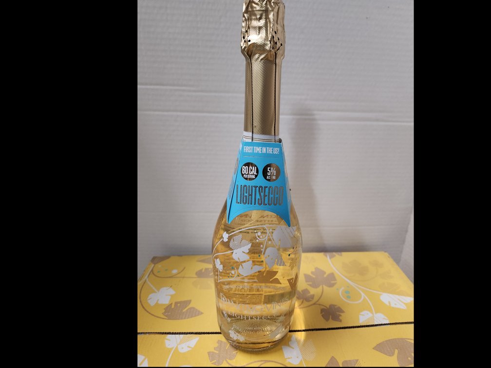(2) Cases of Dancing Vines Light Secco Low Alcohol Sparkling Wine