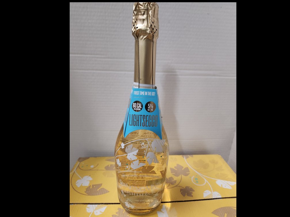 (2) Cases of Dancing Vines Light Secco Low Alcohol Sparkling Wine