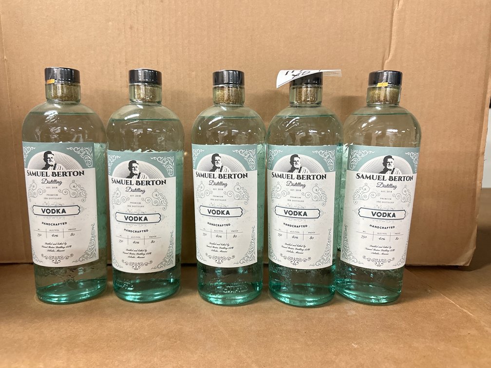 (5) Samuel Berton Premium Vodka