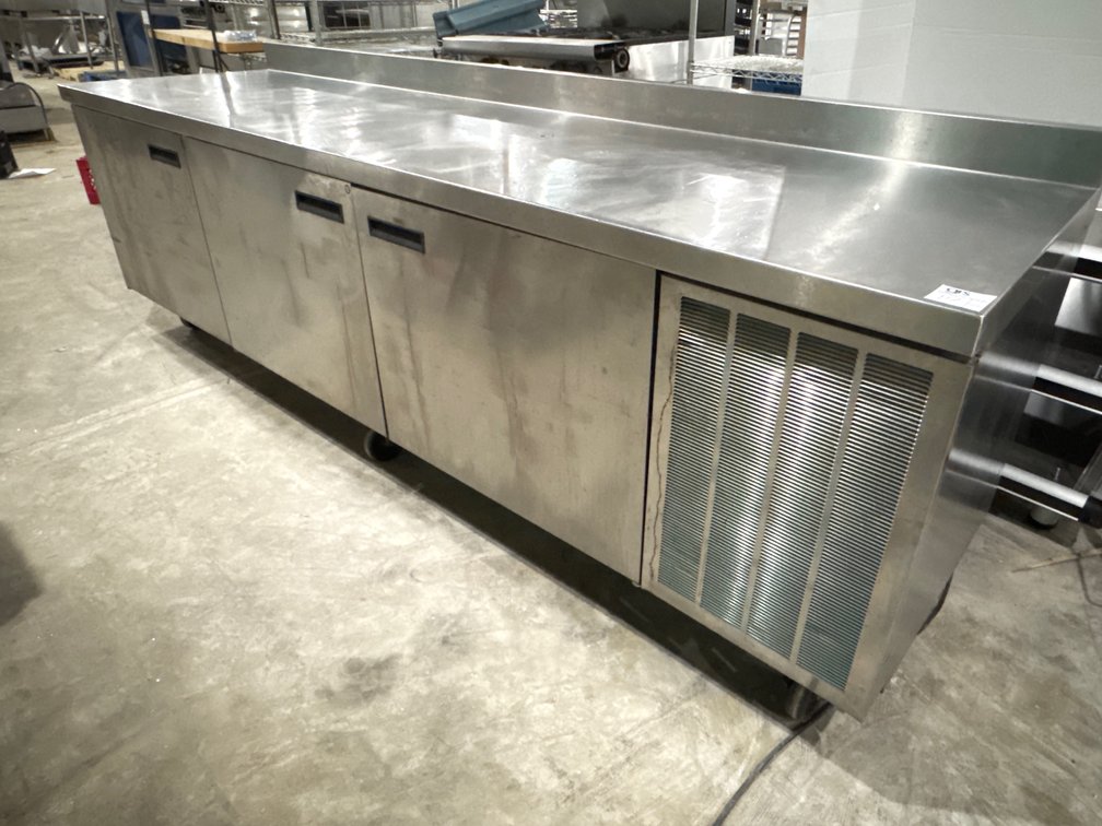 Refrigerated Work Table