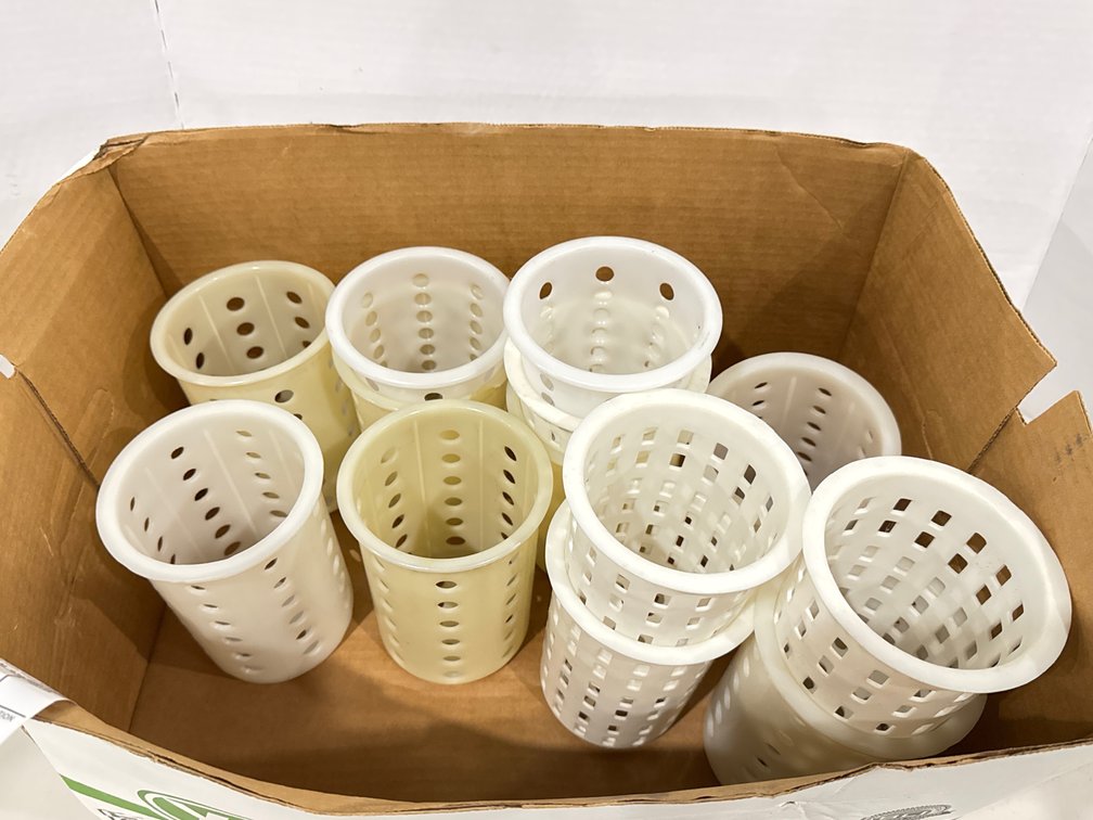 (11) Plastic Flatware Containers