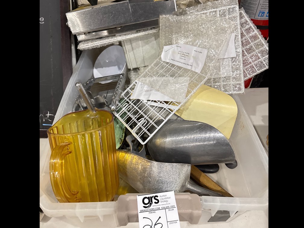 Ice Scoops, Bag Holders, Slicer, Knives