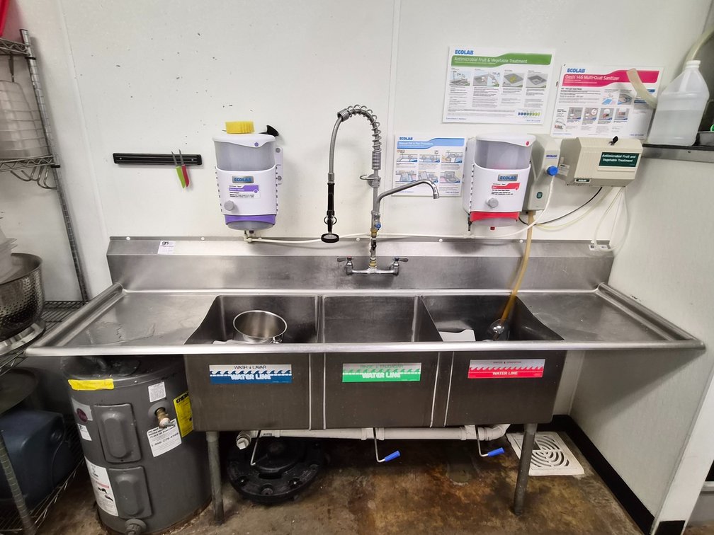 3 Compartment Sink