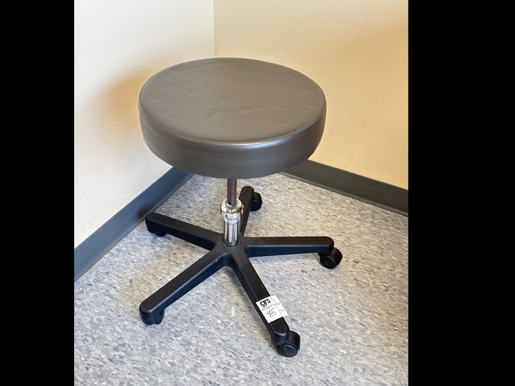Spin Lift Stool