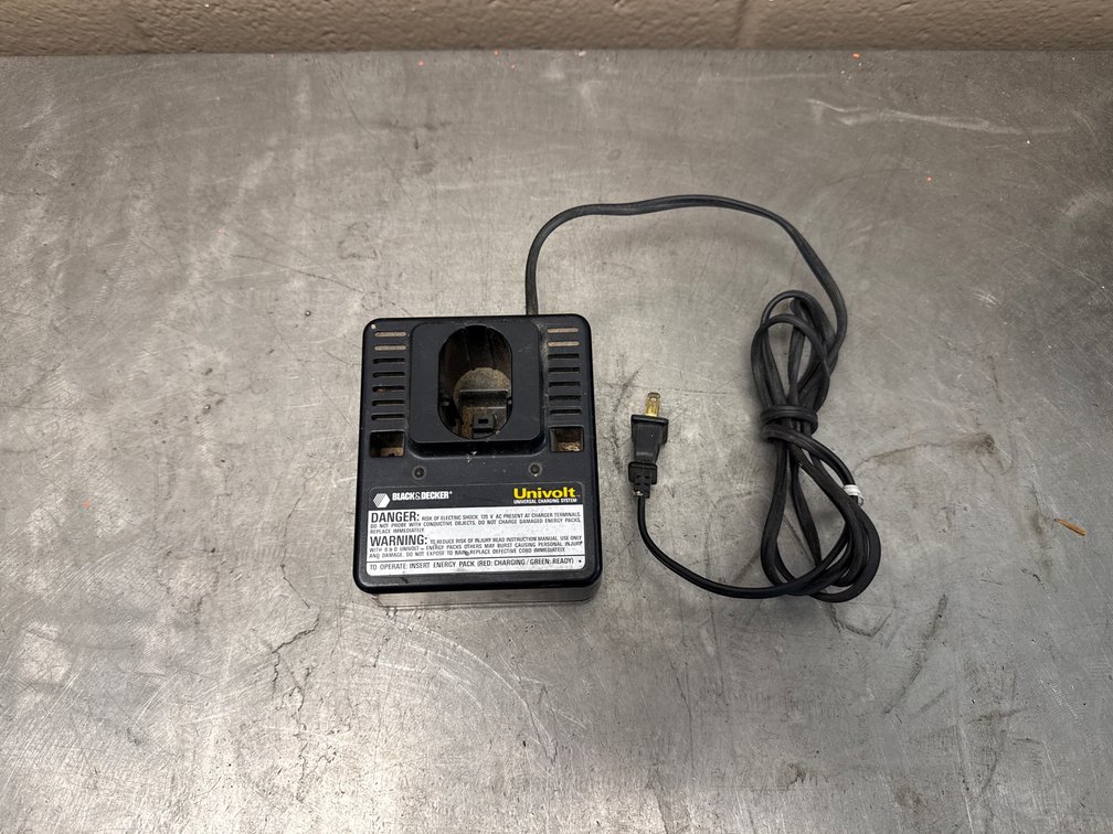 Black & Decker Battery Charger