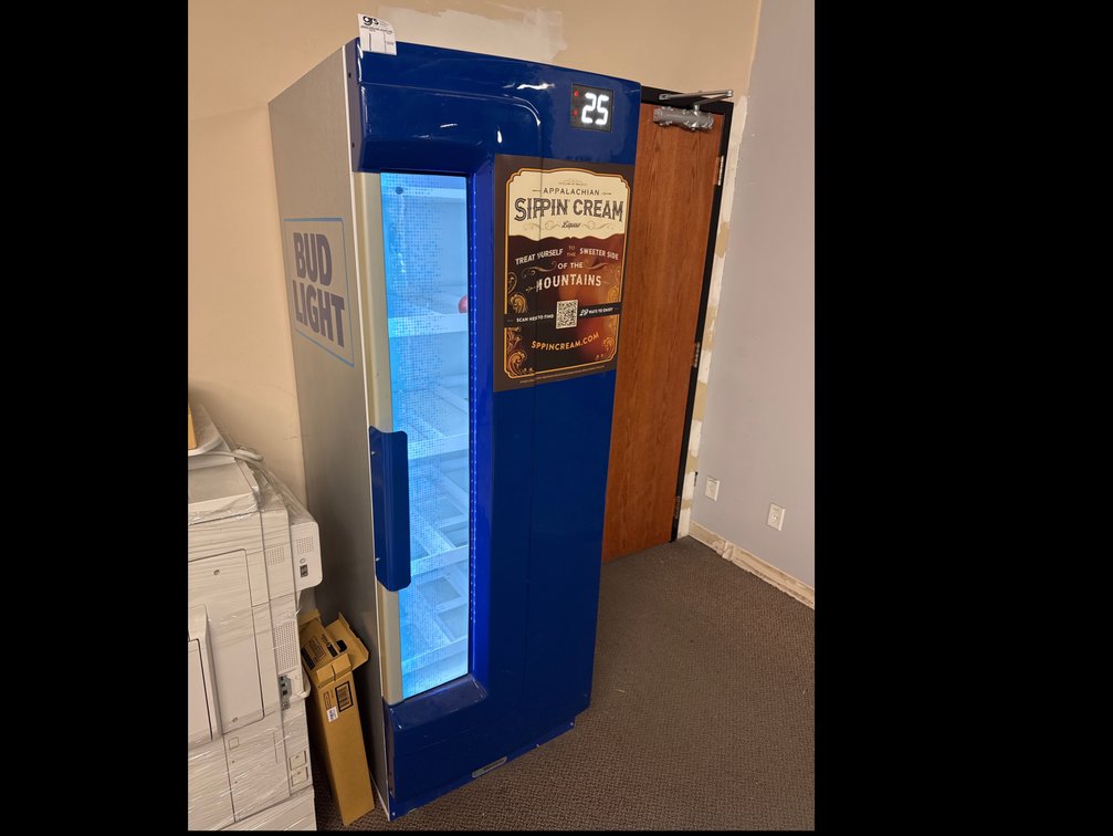 Metalfrio Refrigerator