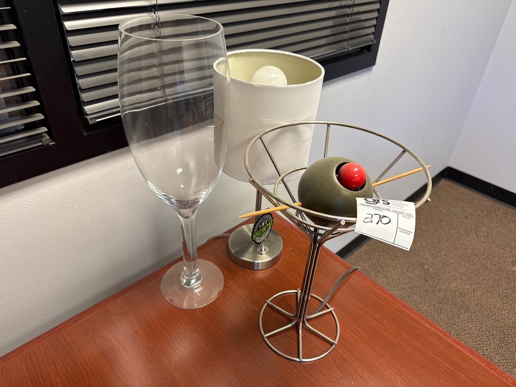 Martini Light, Lamp & Wine Glass