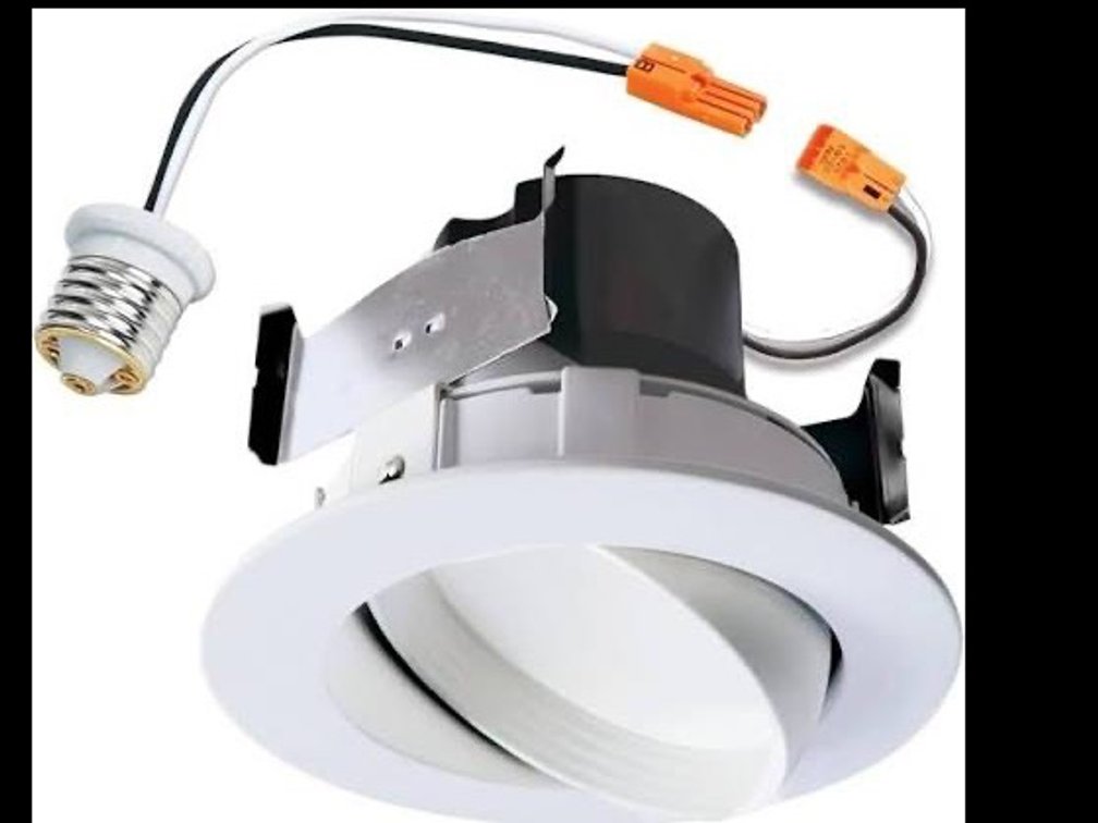 2 LED 4in Recessed Fixtures