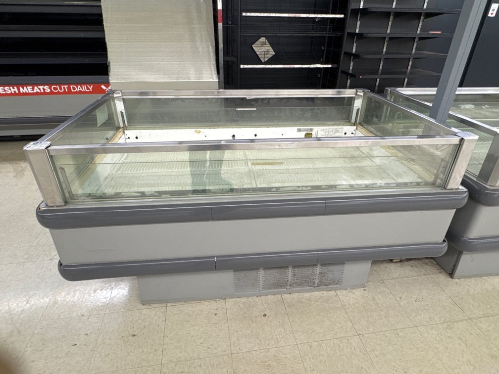 Open Island Refrigerated Bunker Case