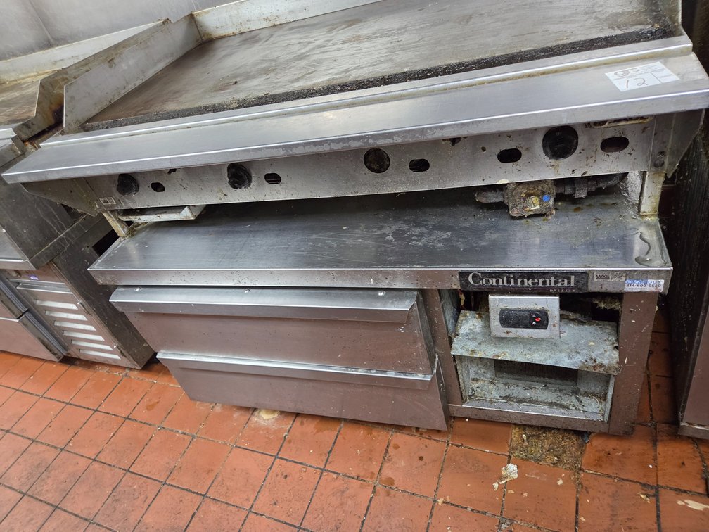 Jade Griddle with Continental Warmer