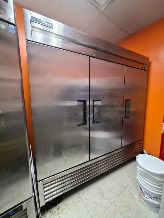 Image for St. Louis Gyros Restaurant - Commercial Kitchen Equipment Auction