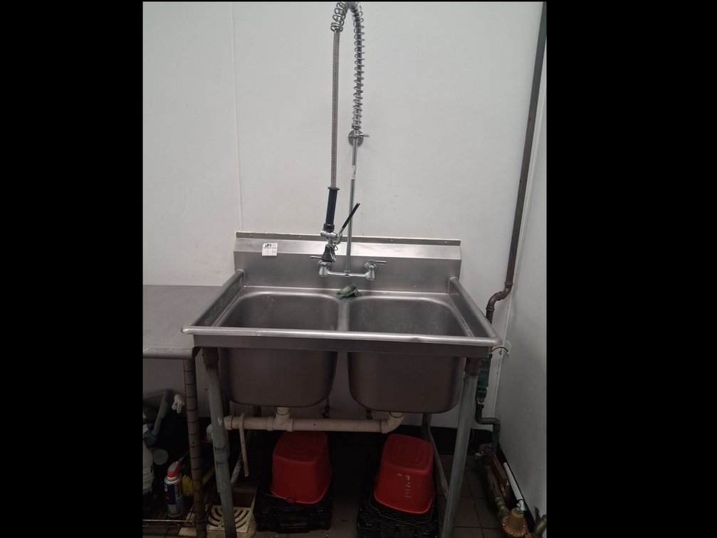 2 Compartment Sink