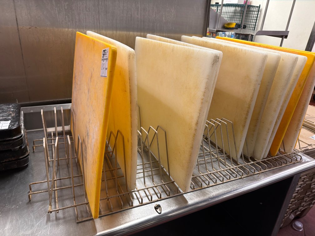 Cutting Boards with Storage Rack