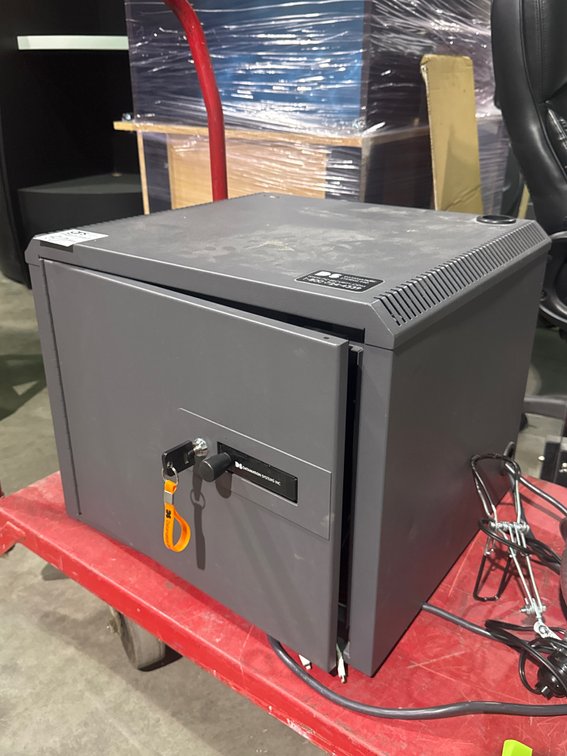 Datamation I-Pad Charging Storage & Charging Cabinet With (9) I-Pads