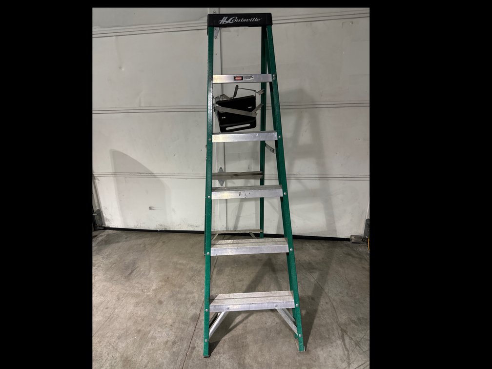 Louisville 6-Foot Ladder