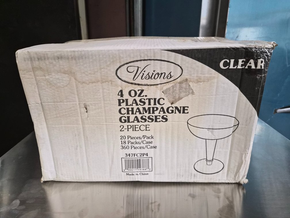 4 oz Plastic Champagne Glasses