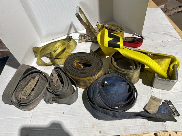 Image for Heavy Duty Cargo Control Ratchet Tie-Down Straps