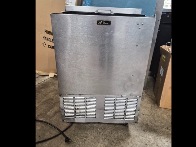 Image for Perlick Bottle Cooler
