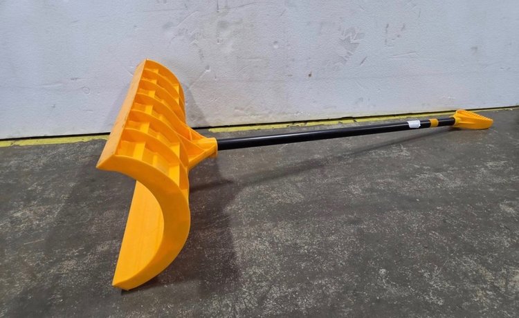 Image for Yellow Poly Snow Pusher