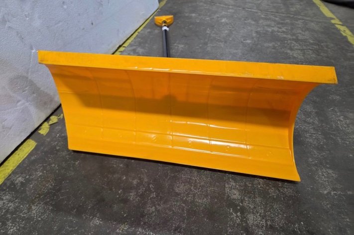Image for Yellow Poly Snow Pusher