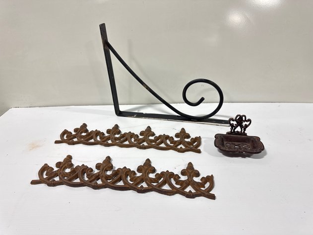 Image for 4-Piece Architectural Salvage Cast Iron Hardware & Bracket
