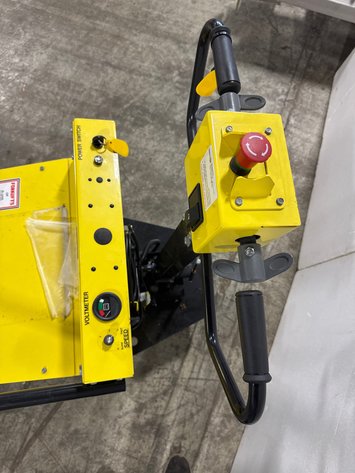 Image for DJ Products CartCaddy WagonWheel Electric Tow Tractor