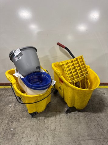 Image for Rubbermaid Commercial WaveBrake Mop Buckets