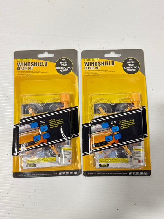 DO-IT-YOURSELF Windshield Repair Kits