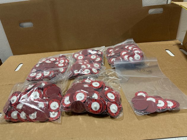 Image for 3M 947A 60+ Roloc Abrasive Sanding Discs