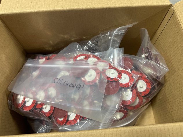 Image for 3M 947A 60+ Roloc Abrasive Sanding Discs