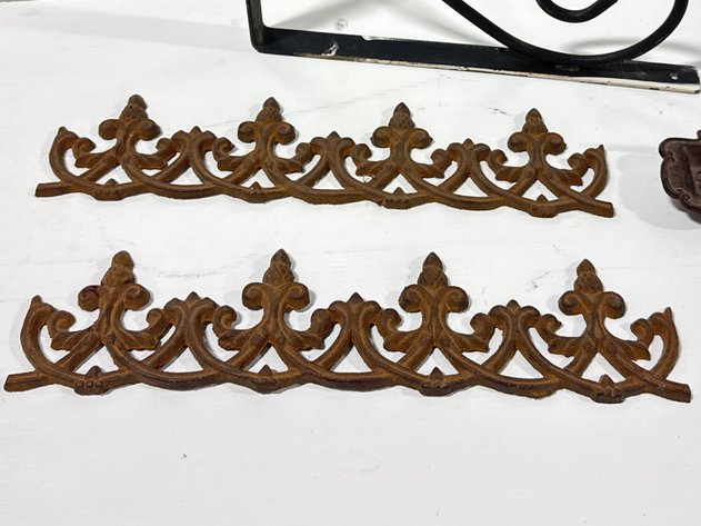 Image for 4-Piece Architectural Salvage Cast Iron Hardware & Bracket