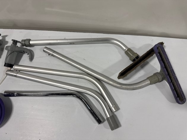 Image for Rubbermaid Q966 PULSE Caddies & ProTeam Extractor Wands
