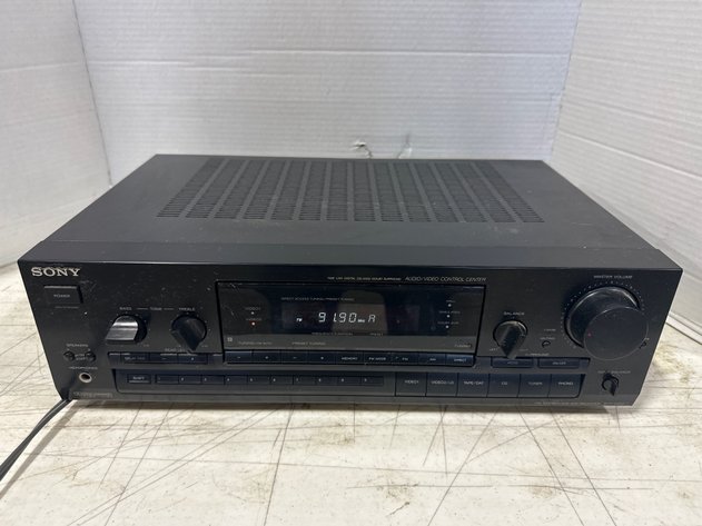 Image for Sony STR-D590 FM Stereo/FM-AM Receiver