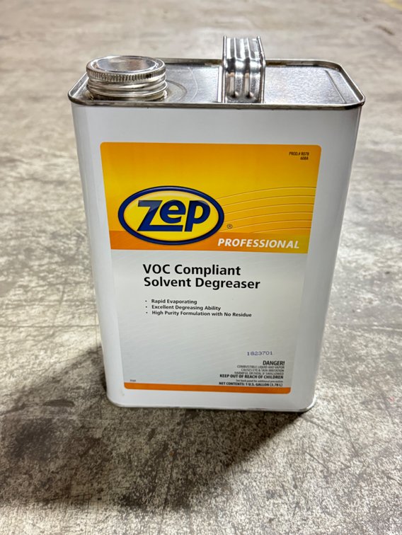 Zep Professional R078 VOC Compliant Solvent Degreaser - (4) 1 Gal Cans