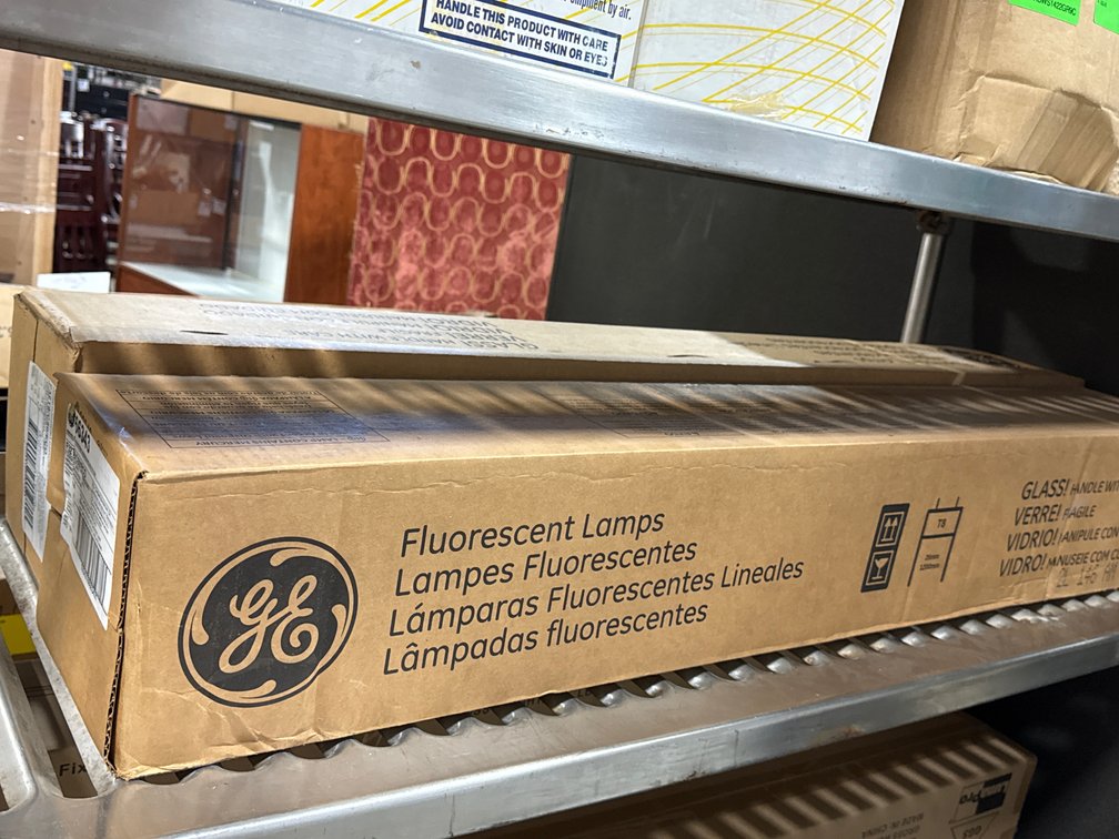 GE F32T8/C50/ECO 32W T8 Fluorescent Lamps, 2 Cases