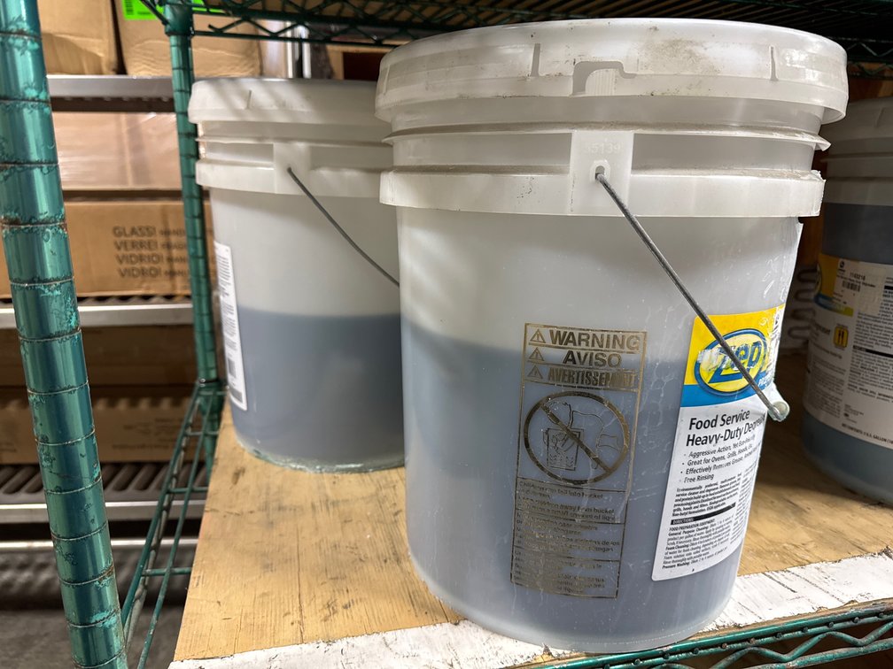 Zep Professional Food Service Heavy-Duty Degreaser HALF FULL 5 Gallon Pails Used