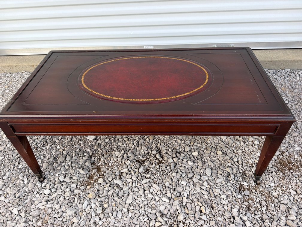 Image for Bradford Estate - Iceboxes, Oak & Americana: Antique Furniture & Collectibles Auction