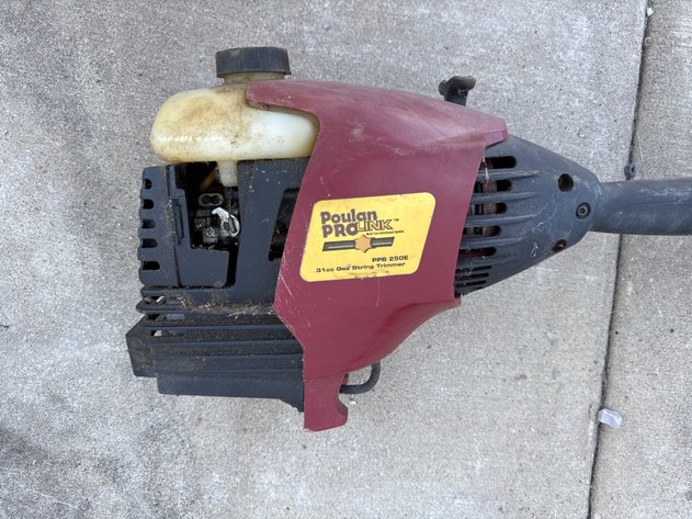 Image for Poulan PRO PPB 250E 31cc Gas String Trimmer