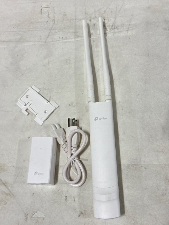 tp-link Omada EAP110-Outdoor 300 Mbps Wireless N Outdoor Access Point
