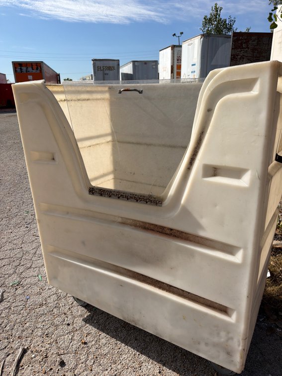 Mobile Molded Plastic Bulk Bin Cart with Hinged Clear Gate