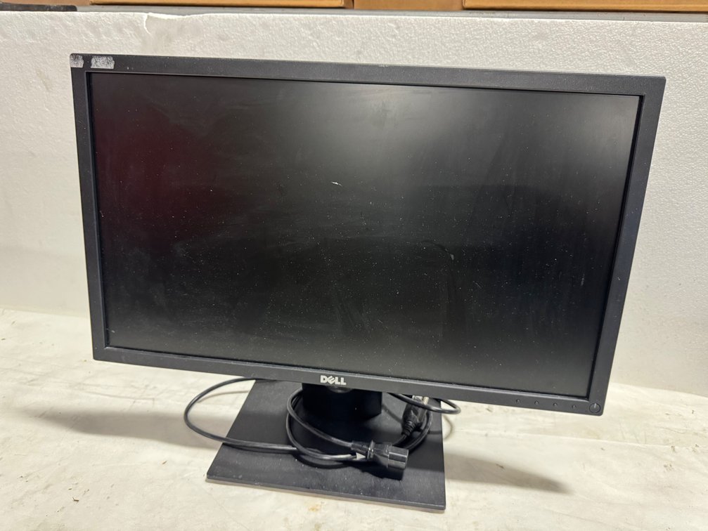 Dell SE2422H Flat Panel Monitor with Stand and Power Cord