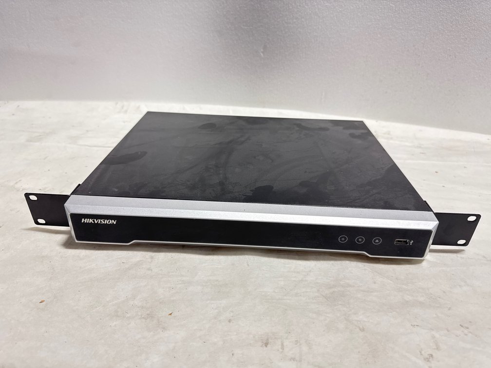Hikvision DS-7608NI-Q2/8P 8-Port Network Video Recorder