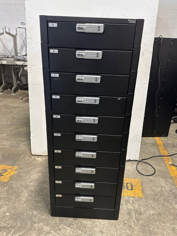 Datum 10-Tier Metal Secure Storage Locker Cabinet w/ Keypad Locks